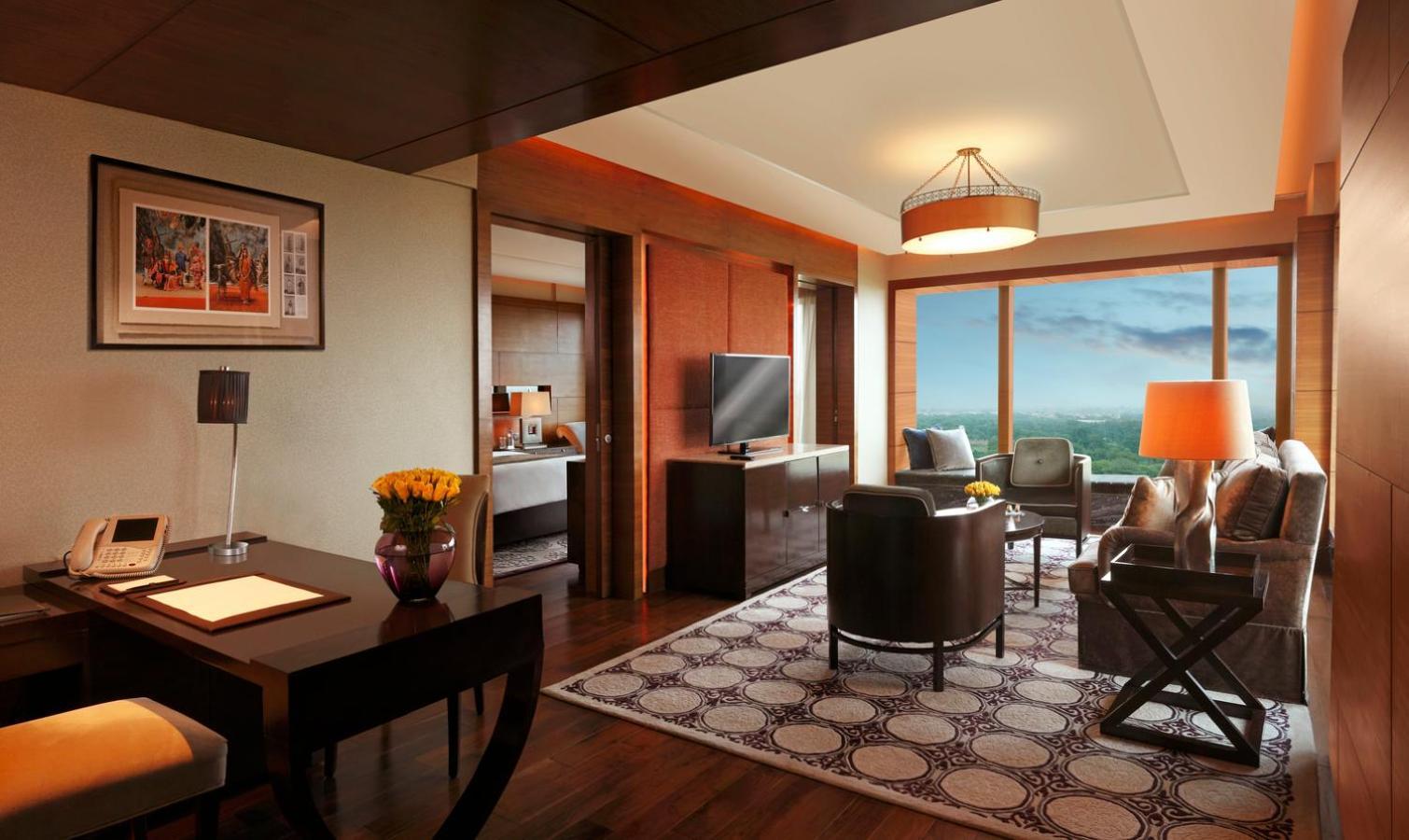 The Leela Ambience Gurugram Hotel & Residences - The Luxury Urban Sanctuary Ґурґаон Екстер'єр фото